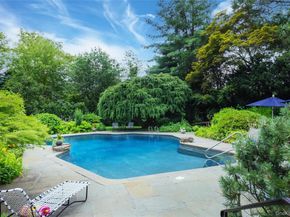 9 Oxford Road, White Plains NY 10605