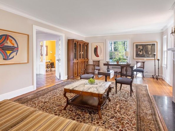 9 Oxford Road, White Plains NY 10605