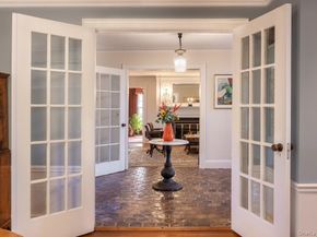 9 Oxford Road, White Plains NY 10605