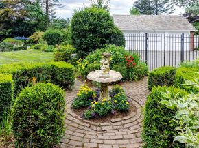 9 Oxford Road, White Plains NY 10605