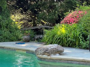 9 Oxford Road, White Plains NY 10605