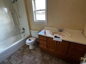 2468 River Road, Calverton NY 11933