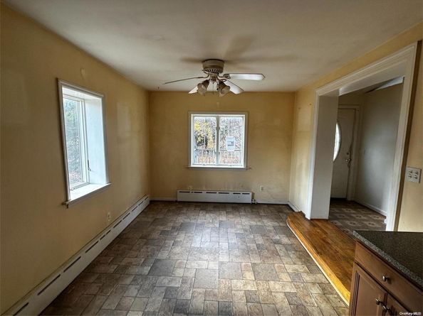 2468 River Road, Calverton NY 11933