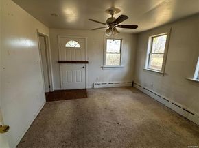 2468 River Road, Calverton NY 11933