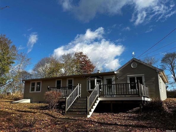 2468 River Road, Calverton NY 11933