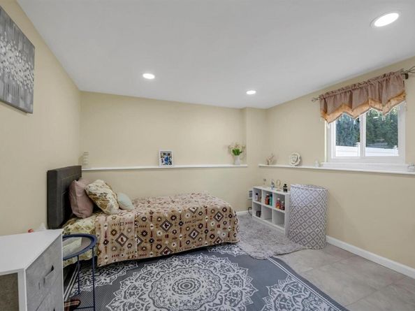160-28 87th Street, Howard Beach NY 11414