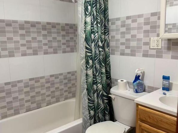 84-09 Queens Boulevard 4B, Elmhurst NY 11373