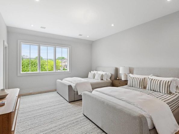 473 N Sea Mecox Road, Southampton NY 11968