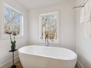 1179 Springs Fireplace Road, East Hampton NY 11937