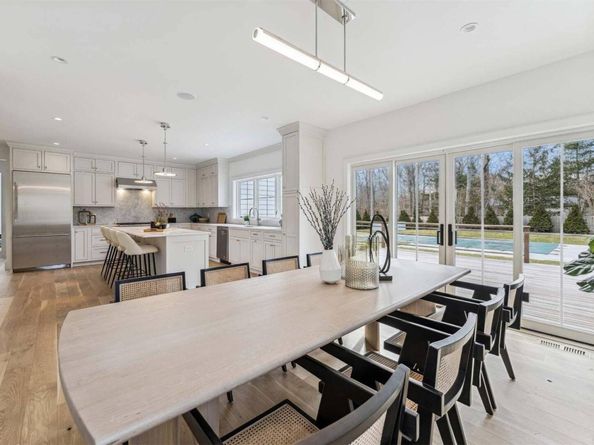 1179 Springs Fireplace Road, East Hampton NY 11937