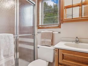 21 Captain Kidds Path, Montauk NY 11954