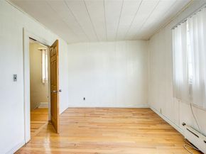 88-27 196th Street, Hollis NY 11423