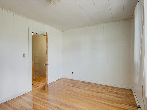 88-27 196th Street, Hollis NY 11423