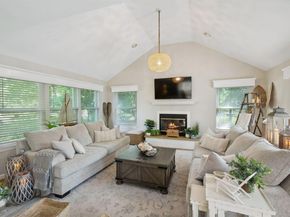 45 Fox Hunt Lane, Amagansett NY 11930