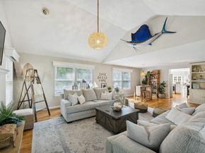 45 Fox Hunt Lane, Amagansett NY 11930