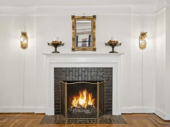 235 East 22nd Street 4L, New York NY 10010