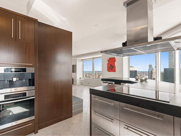 150 West 56th Street 6001, New York NY 10019