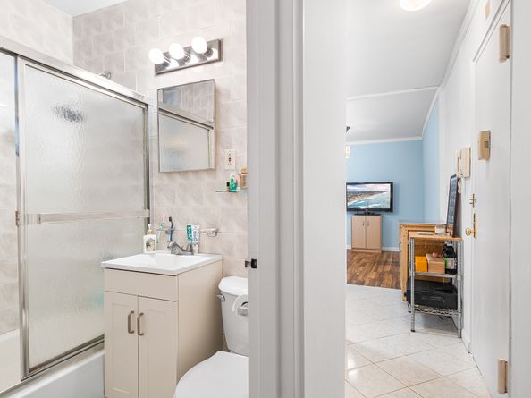 4 West 101st Street 1, New York NY 10025