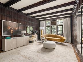 135 East 19th Street, New York NY 10003
