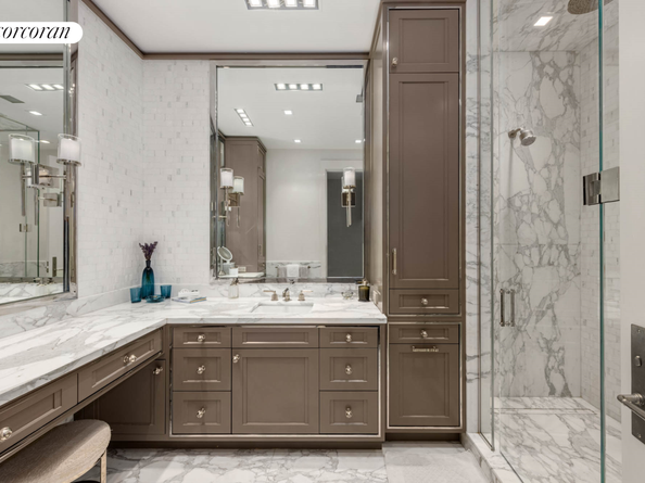 159 East 61st Street, New York NY 10065