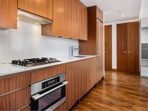 400 5th Avenue 43F, New York NY 10018