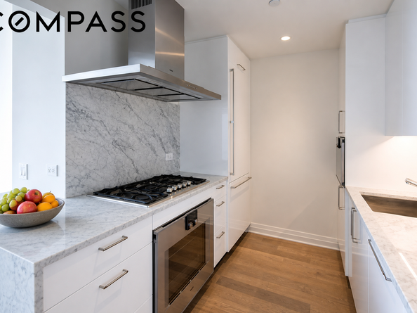 460 West 42nd Street 51H, New York NY 10036
