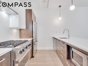 2-17 51st Avenue 215, Queens NY 11101