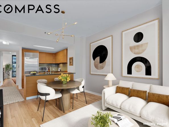 310 West 52nd Street 5F, New York NY 10019