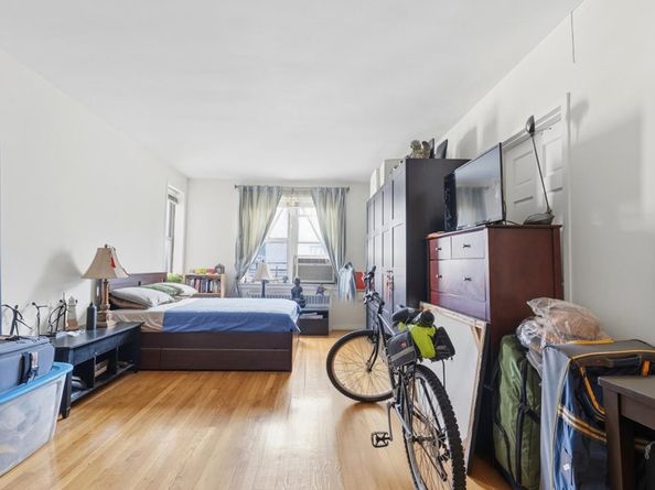 800 Grand Concourse 4EN, Bronx NY 10451