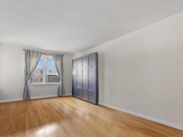 800 Grand Concourse 4EN, Bronx NY 10451
