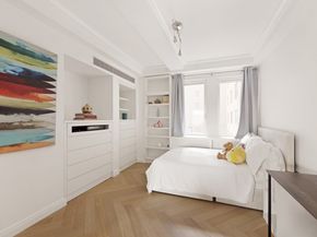 160 Central Park S 401, New York NY 10019