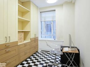 25 Central Park W 3N, New York NY 10023