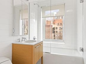 310 East 53rd Street 8A, New York NY 10022