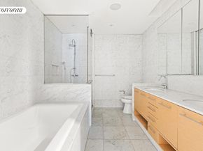 310 East 53rd Street 8A, New York NY 10022