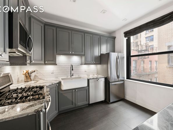 380 Riverside Drive 6A, New York NY 10025