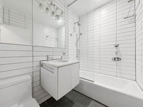 4 West 16th Street 7, New York NY 10011