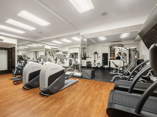 25 5th Avenue 7F, New York NY 10003