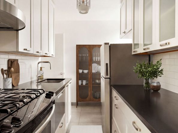 32 Gramercy Park S 5M, New York NY 10003