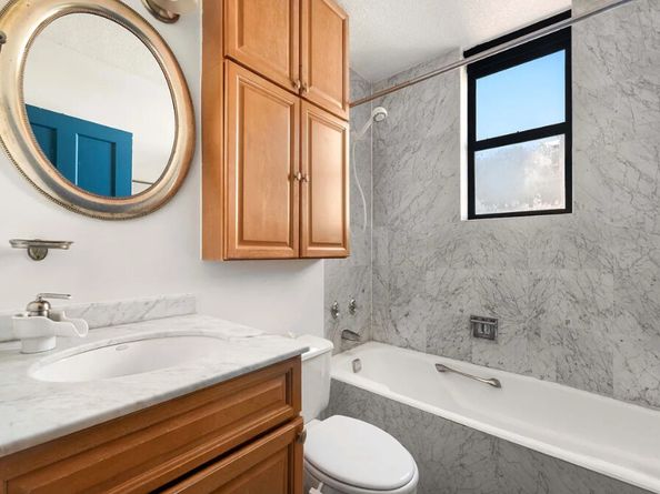 377 Rector Place 19B, New York NY 10280