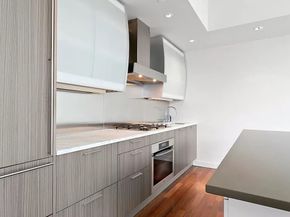 8 Union Square S 7B, New York NY 10003