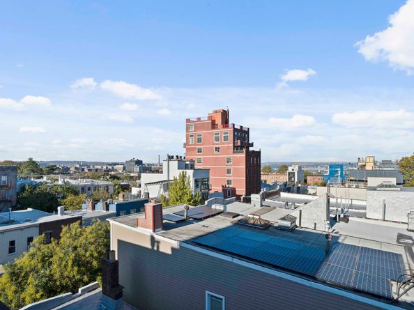 289 22nd Street 1F, Brooklyn NY 11215