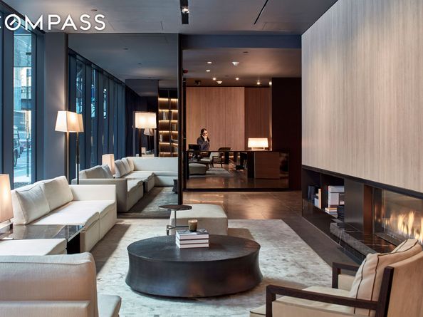 522 West 29th Street 4D, New York NY 10001