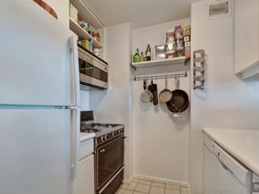 295 Greenwich Street 6DN, New York NY 10007