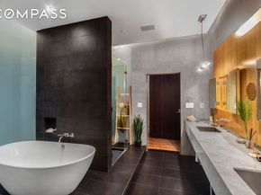 259 Bowery 2A, New York NY 10002