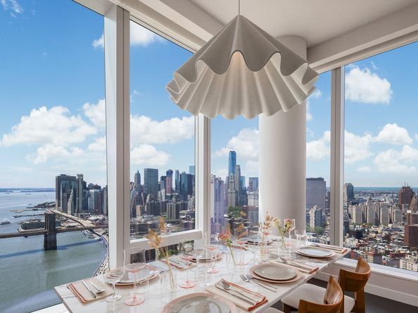 252 South Street 19A, New York NY 10002