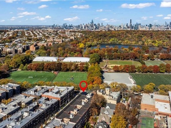 9 Argyle Road 4C, Brooklyn NY 11218