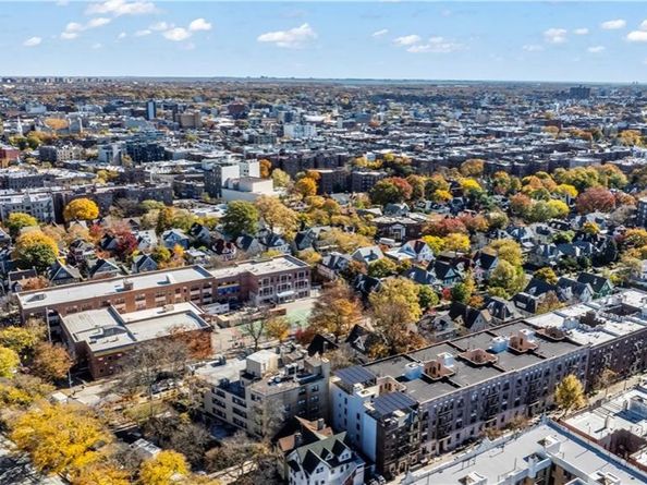 9 Argyle Road 4C, Brooklyn NY 11218