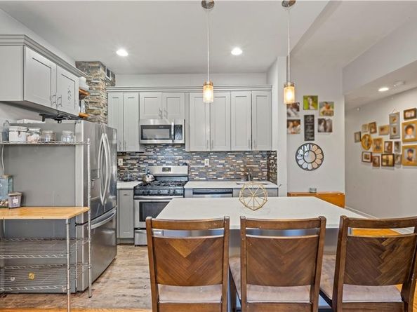 9 Argyle Road 4C, Brooklyn NY 11218