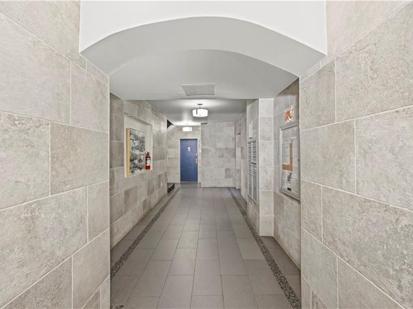 9 Argyle Road 4C, Brooklyn NY 11218