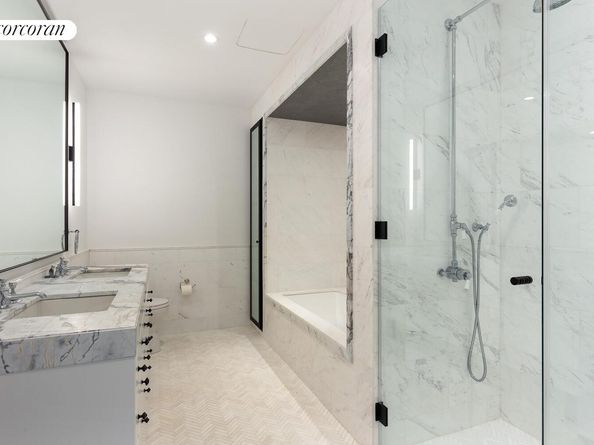 438 East 12th Street PHH, New York NY 10009